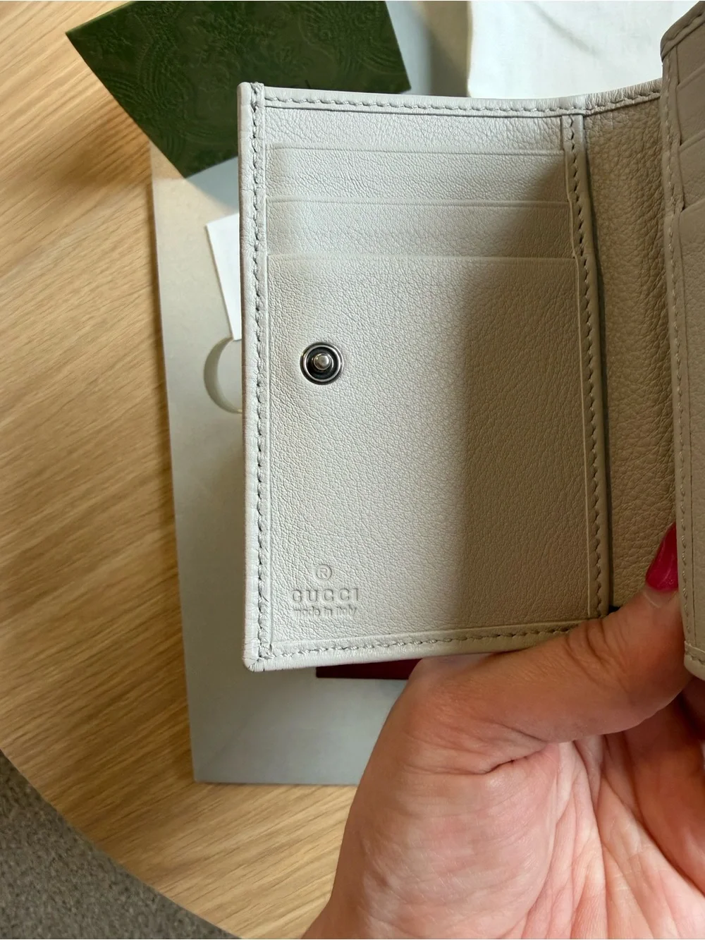 Bi-Color GUCCI GG Marmont Small Wallet - Picture 9 of 13